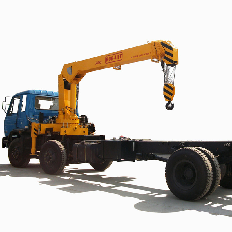 8 Ton Telescopic Boom Truck Mounted Crane For Sale