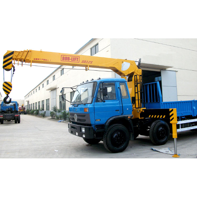 12 Ton Telescopic Boom Truck Mounted Crane For Sale